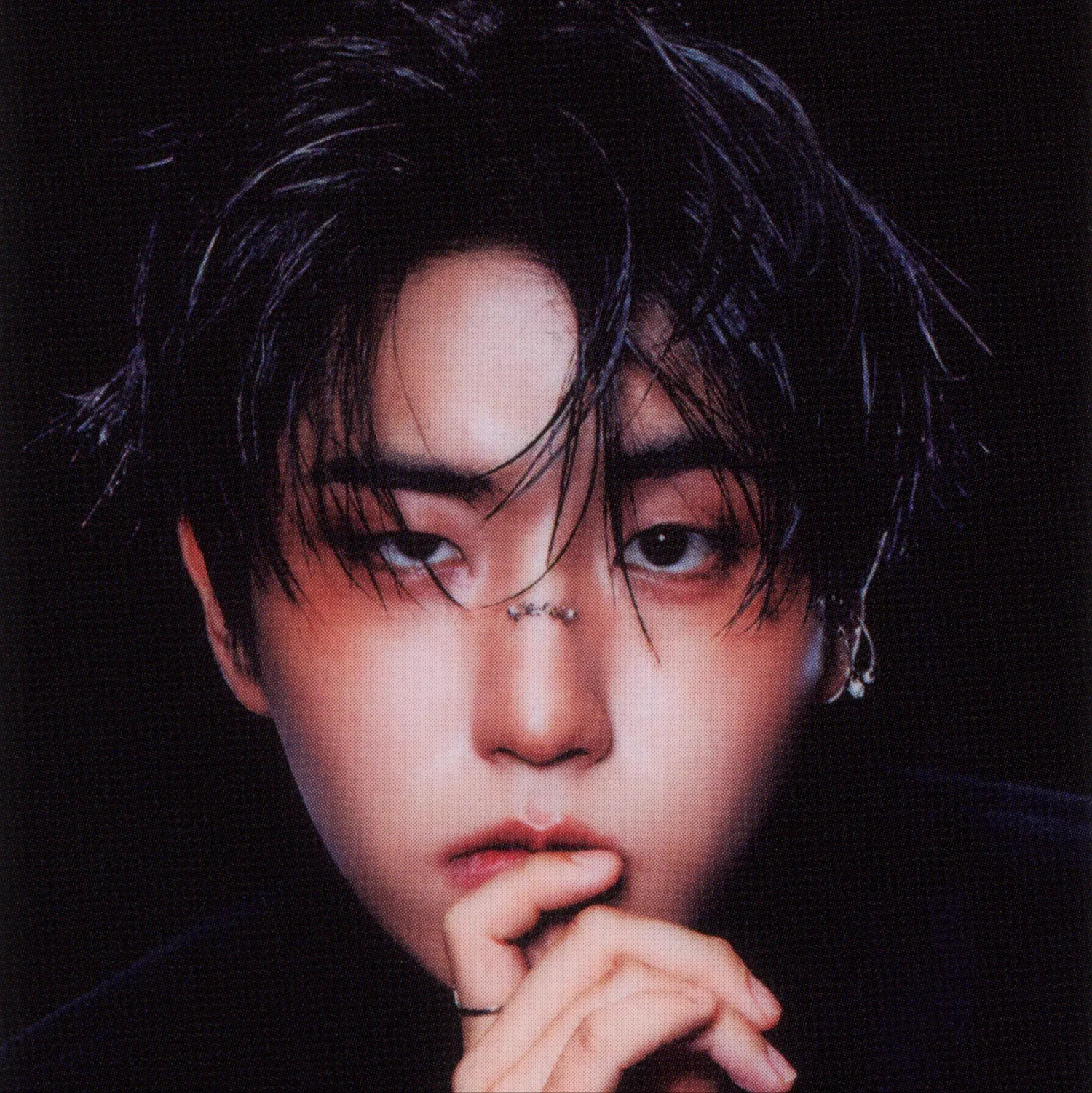 Behind-the-scenes cut of Stray Kids