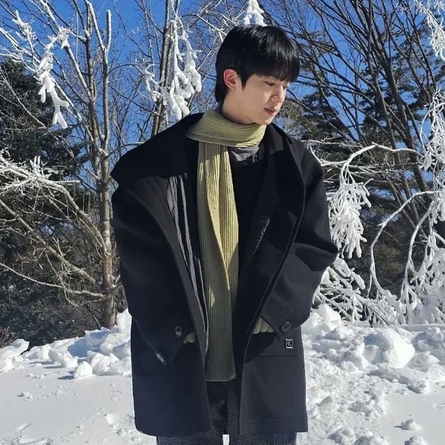 진 (방탄소년단)의 비하인드 컷