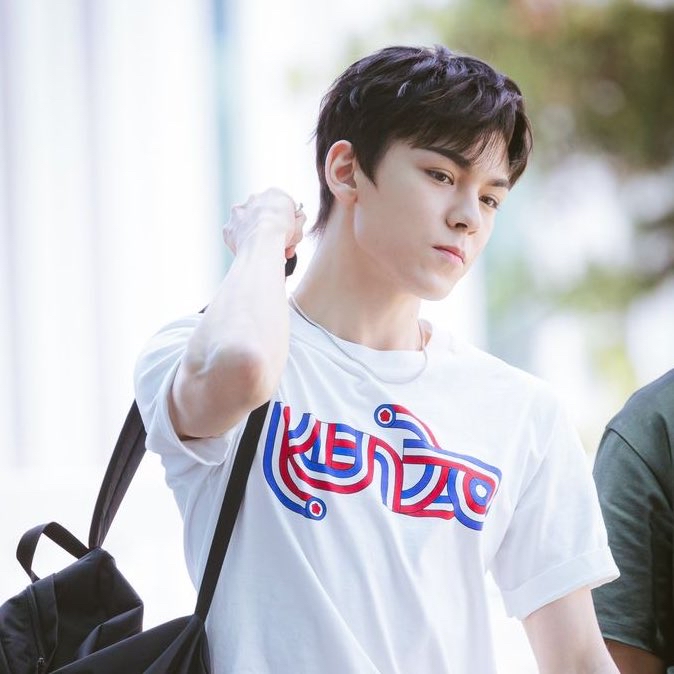 Latest photo of Vernon (SEVENTEEN)