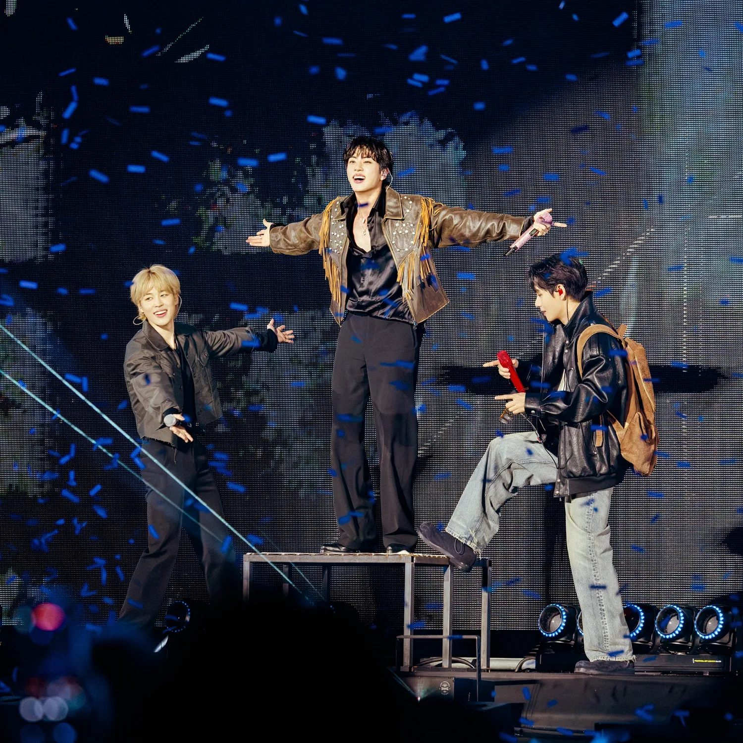 Behind-the-scenes cut of BTS