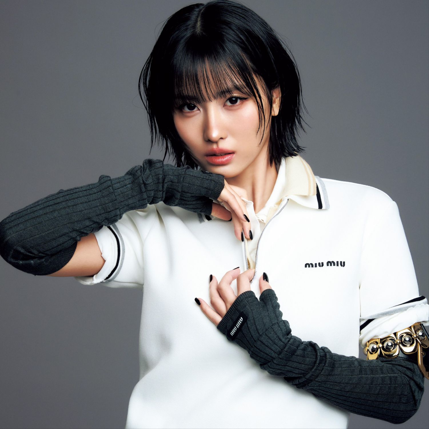 모모 (TWICE)의 비하인드 컷