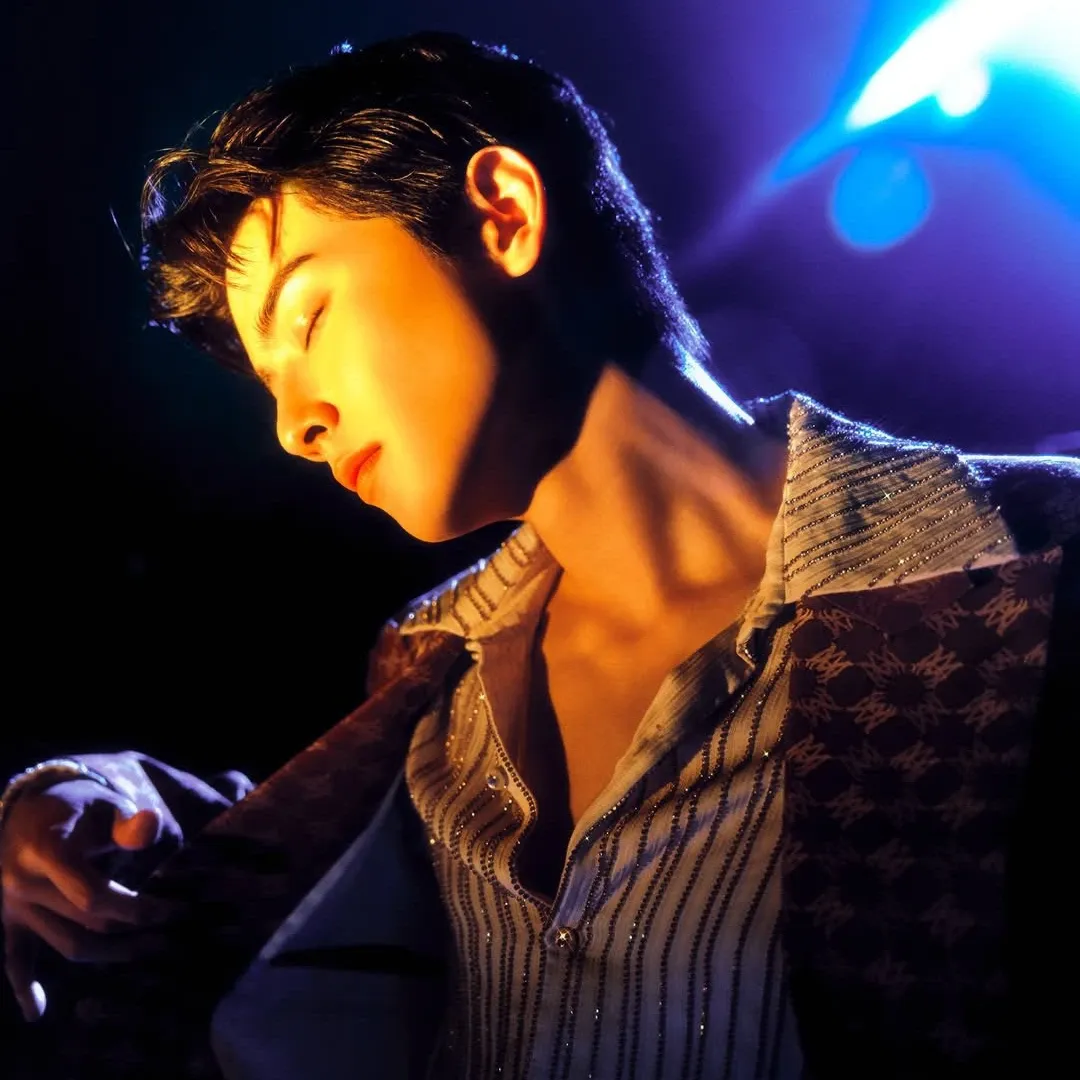 Recent activity shot of Eunwoo (ASTRO)