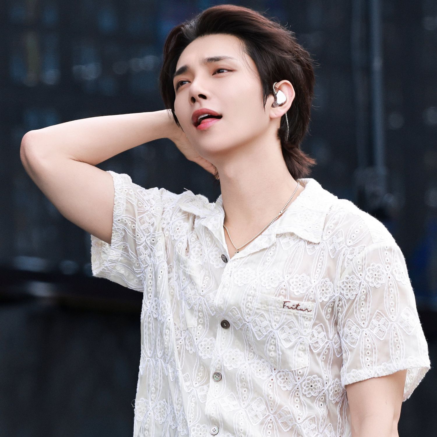 A moment captured by Joshua (SEVENTEEN)'s fan