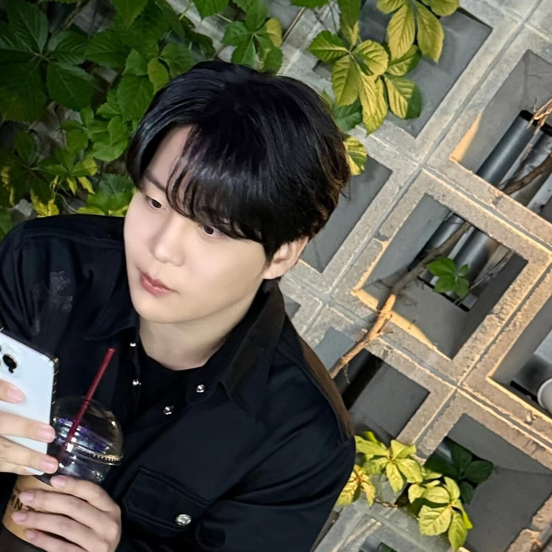 에이티즈의 비하인드 컷