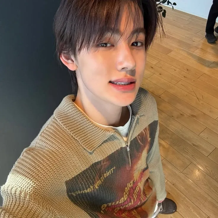 Recent activity shot of Seonghyeon (CORTIS)