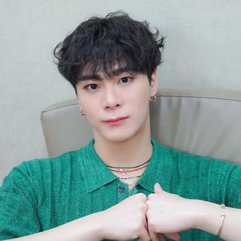 Latest photo of Moonbin (ASTRO)