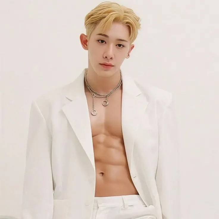 Behind-the-scenes cut of Wonho