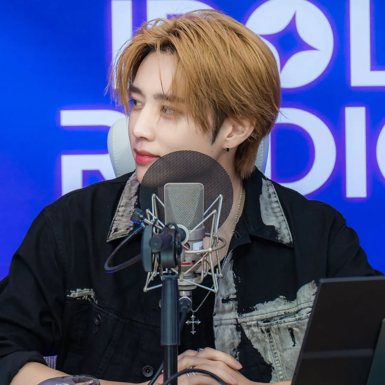 Behind-the-scenes cut of Sunwoo (THE BOYZ)