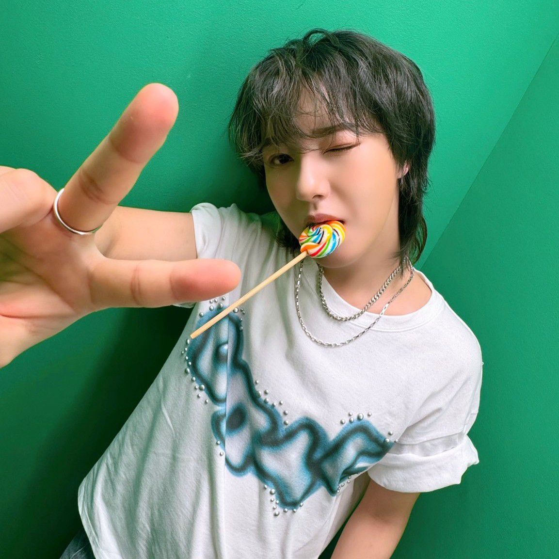 Recent activity shot of Renjun (NCT DREAM)