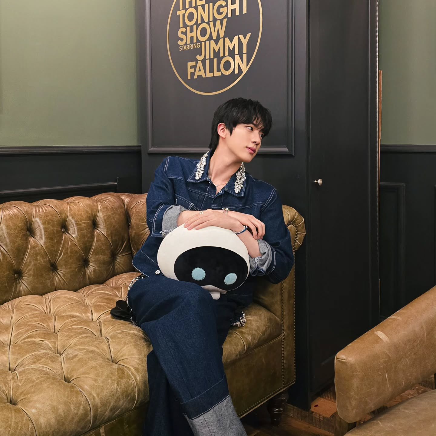 Latest photo of Jin (BTS)