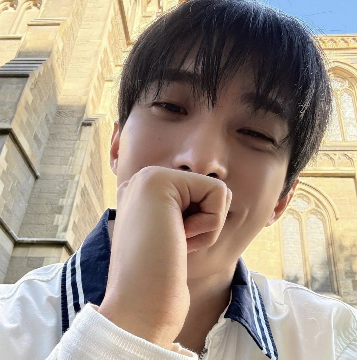 Foto terbaru DK (SEVENTEEN)