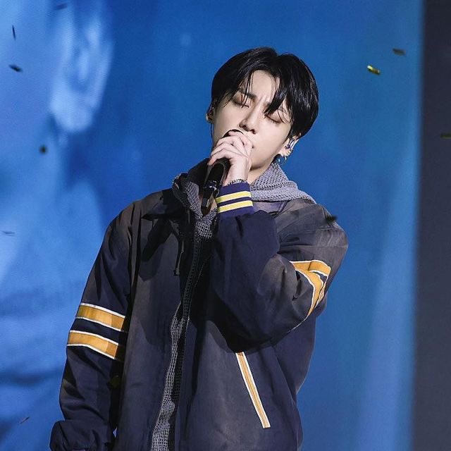 Foto aktivitas terbaru BTS