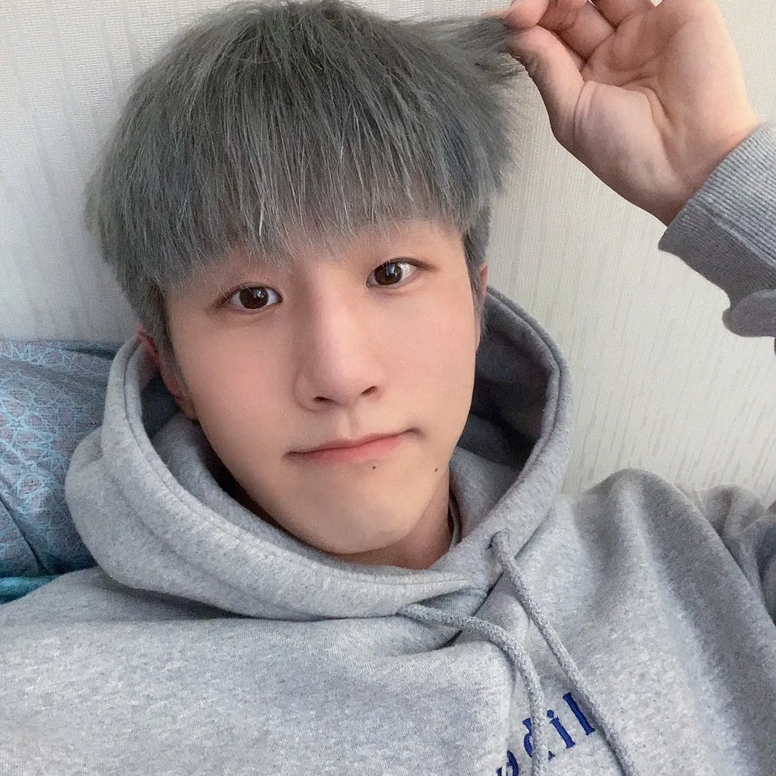 A moment captured by Jinjin (ASTRO)'s fan