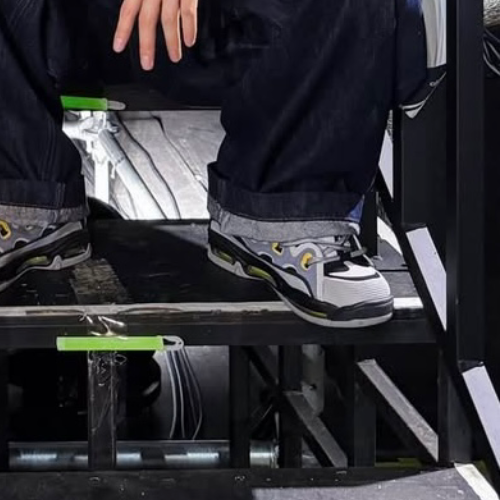 Latest photo of Jihoon (TWS)