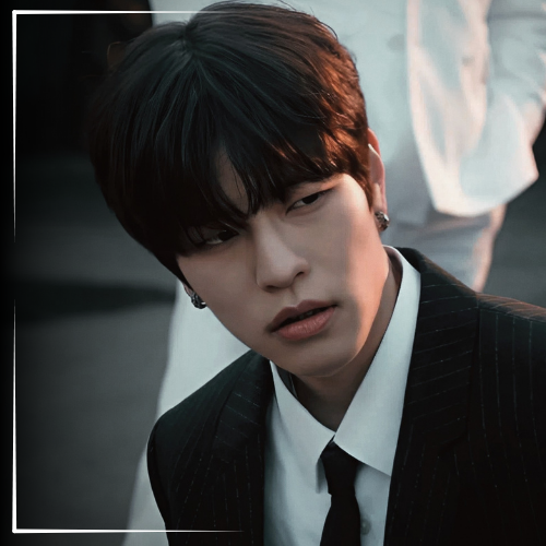 Behind-the-scenes cut of Seungmin (Stray Kids)