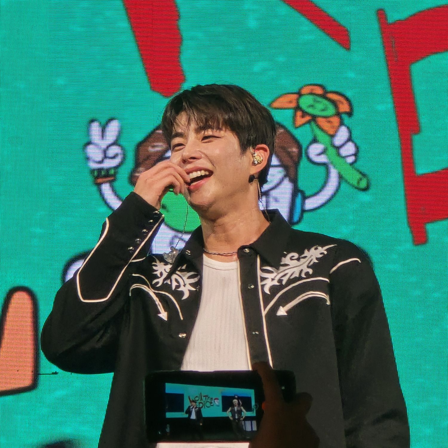 Latest photo of MJ (ASTRO)