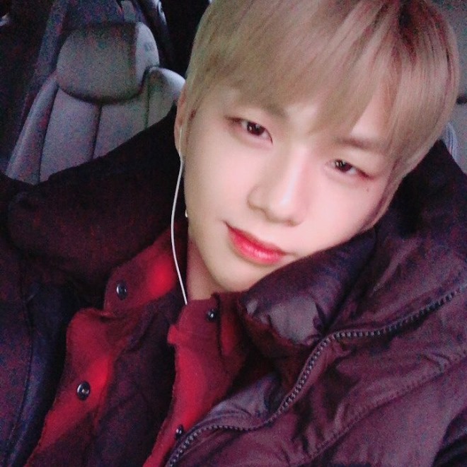 강다니엘의 최신 사진