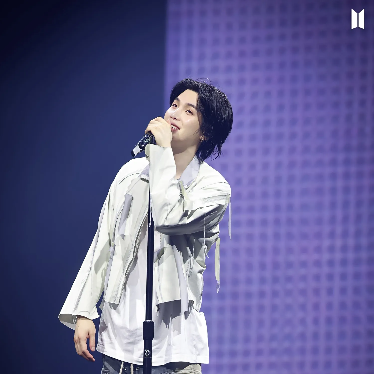 Latest photo of SUGA (BTS)