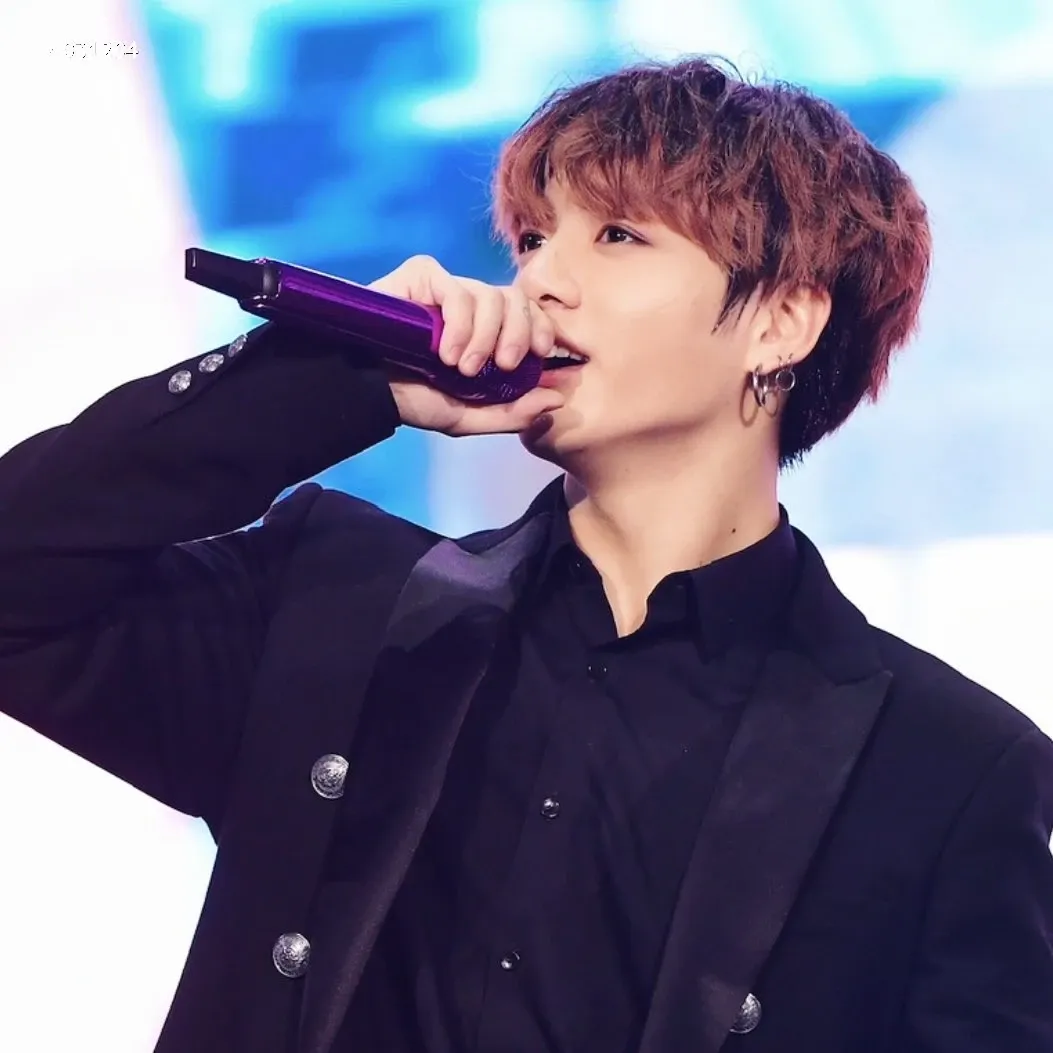 Momen yang diabadikan oleh penggemar Jungkook (BTS)
