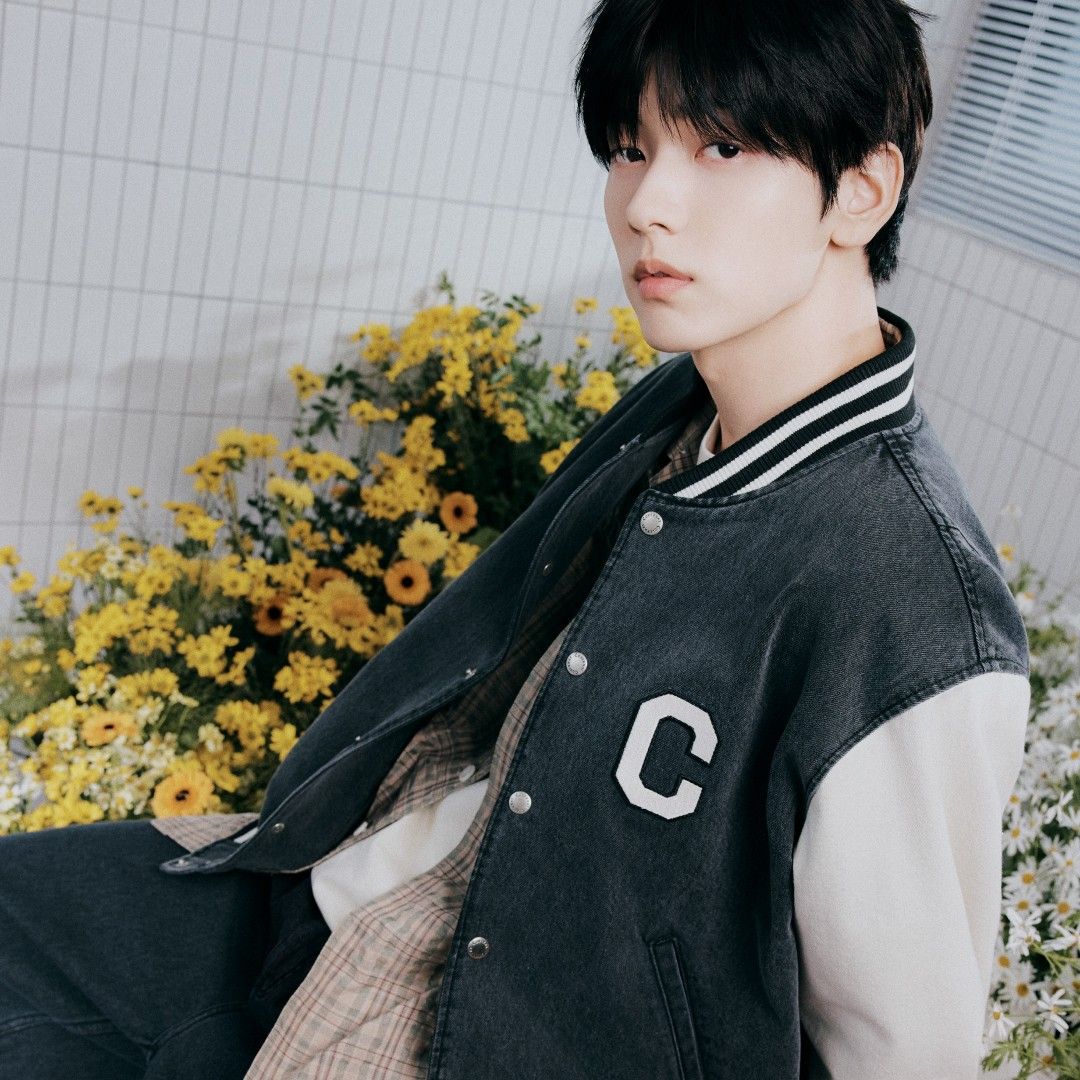 Foto terbaru TOMORROW X TOGETHER