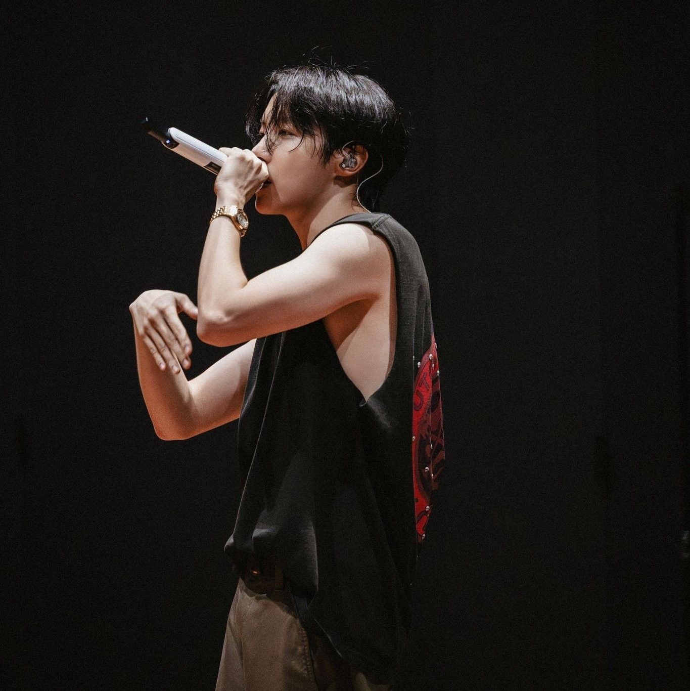 Latest photo of j-hope (BTS)