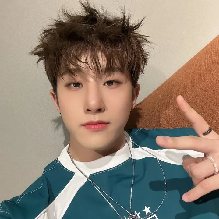 A moment captured by Jinjin (ASTRO)'s fan