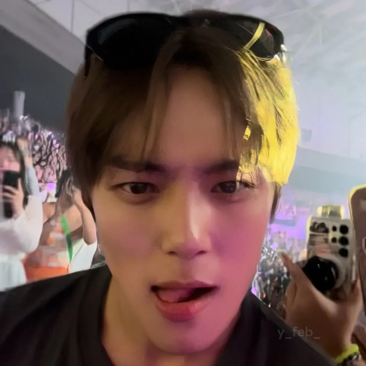 Momen yang diabadikan oleh penggemar MONSTA X