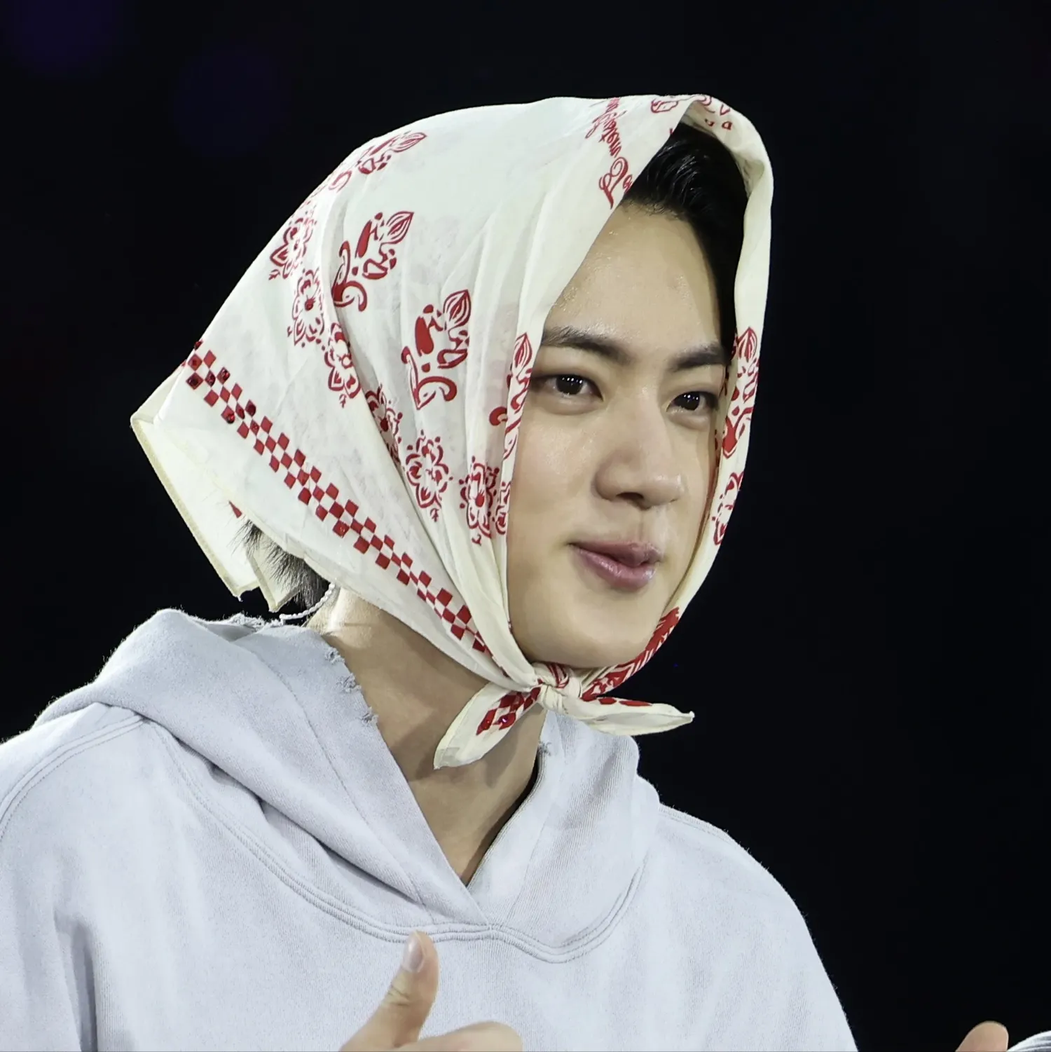 Foto terbaru Jin (BTS)