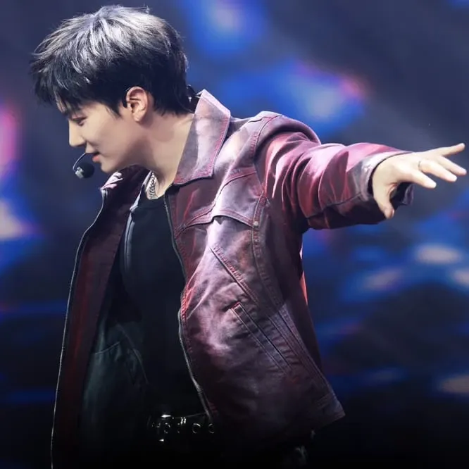 Latest photo of Kim Jonghyeon