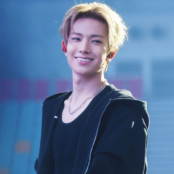 Latest photo of Heeseung (ENHYPEN)