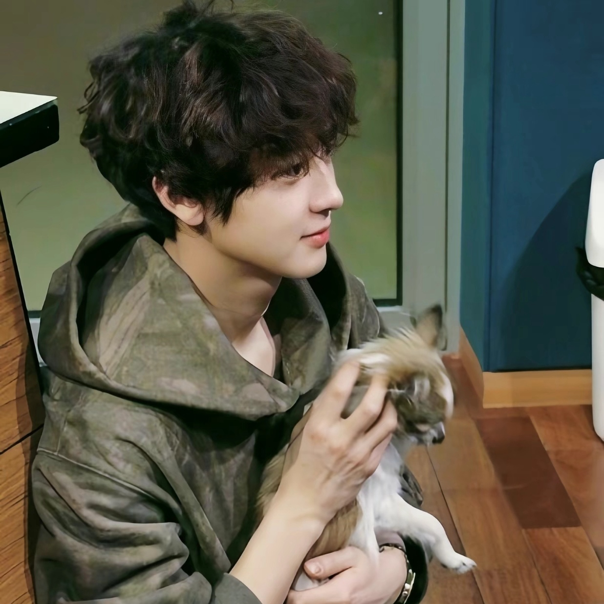 Behind-the-scenes cut of Chanyeol (EXO)