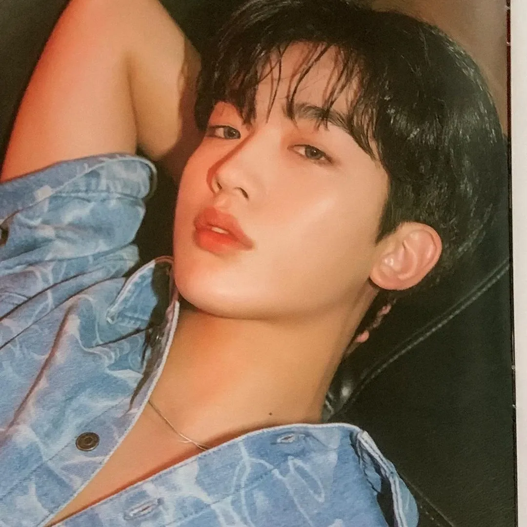Recent activity shot of Kim Yohan (WEi)