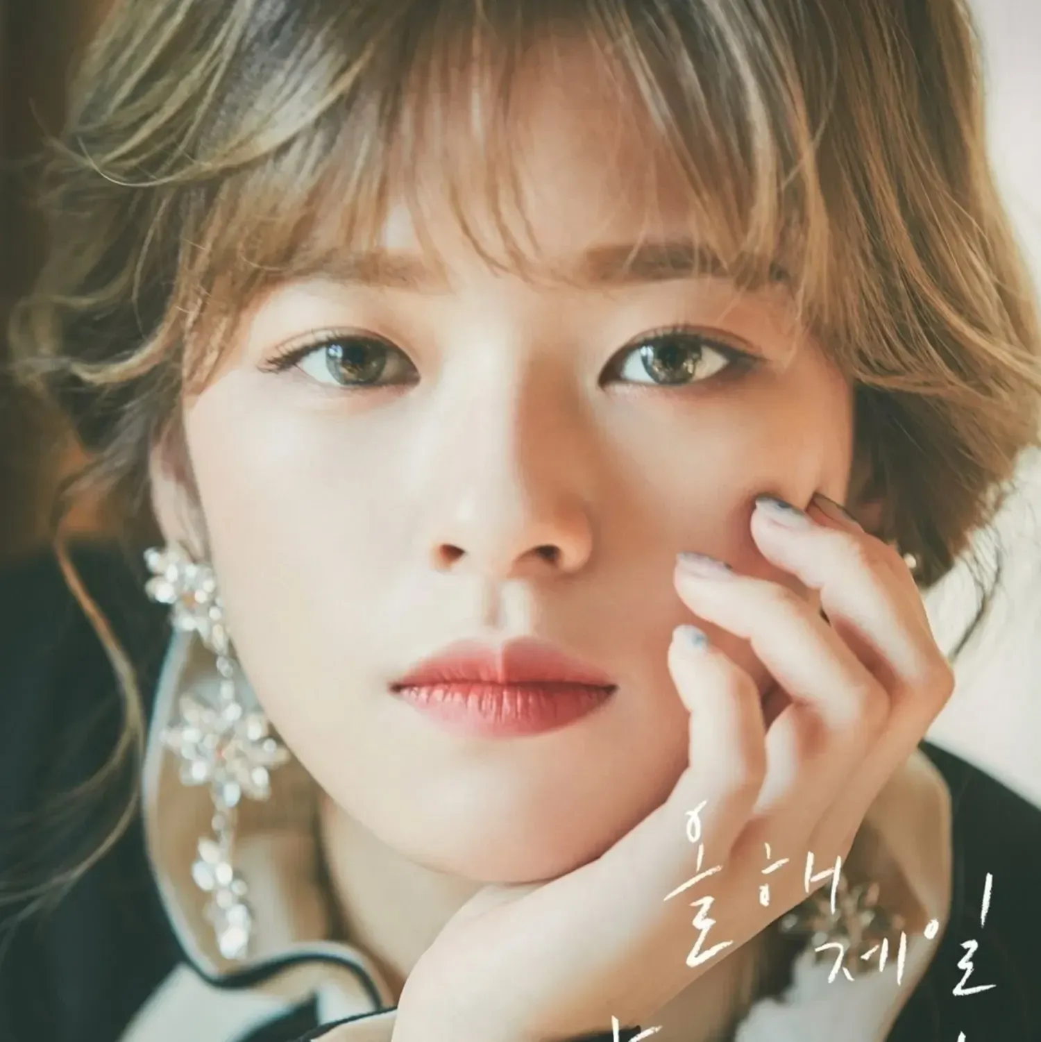 Behind-the-scenes cut of Jeongyeon (TWICE)