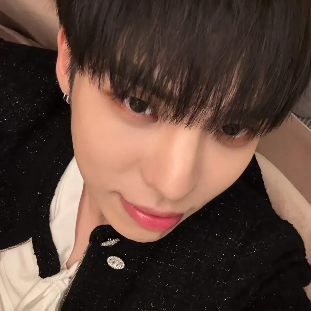 Behind-the-scenes cut of BX (CIX)