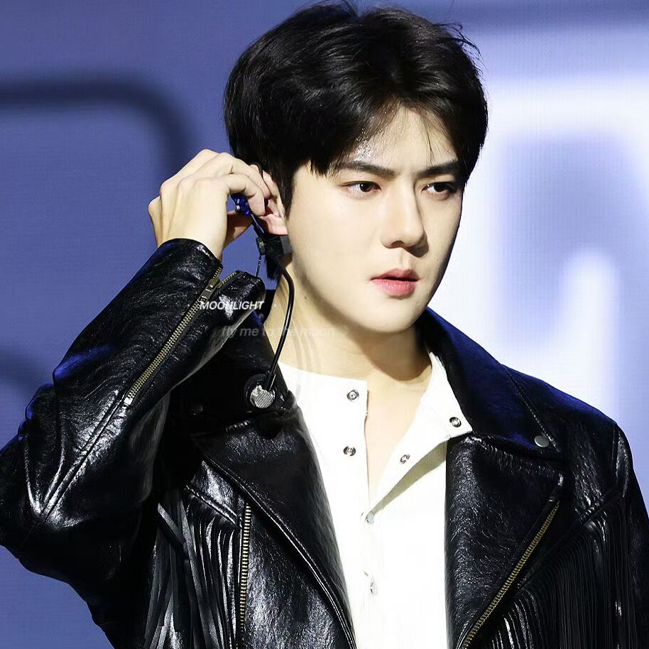 Latest photo of Sehun (EXO)