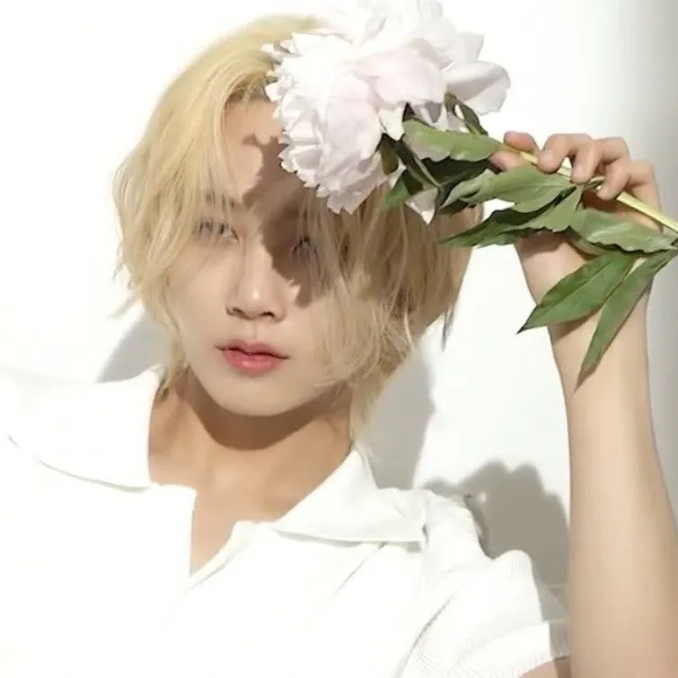 净汉 (SEVENTEEN)的最新活动照片