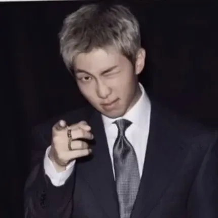 Behind-the-scenes cut of RM (BTS)