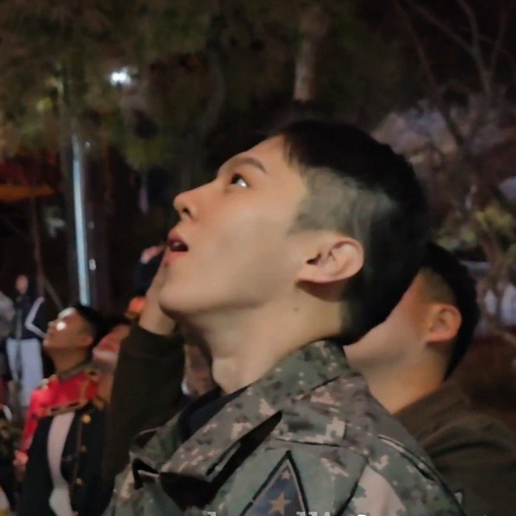 김우석 최근 활동샷