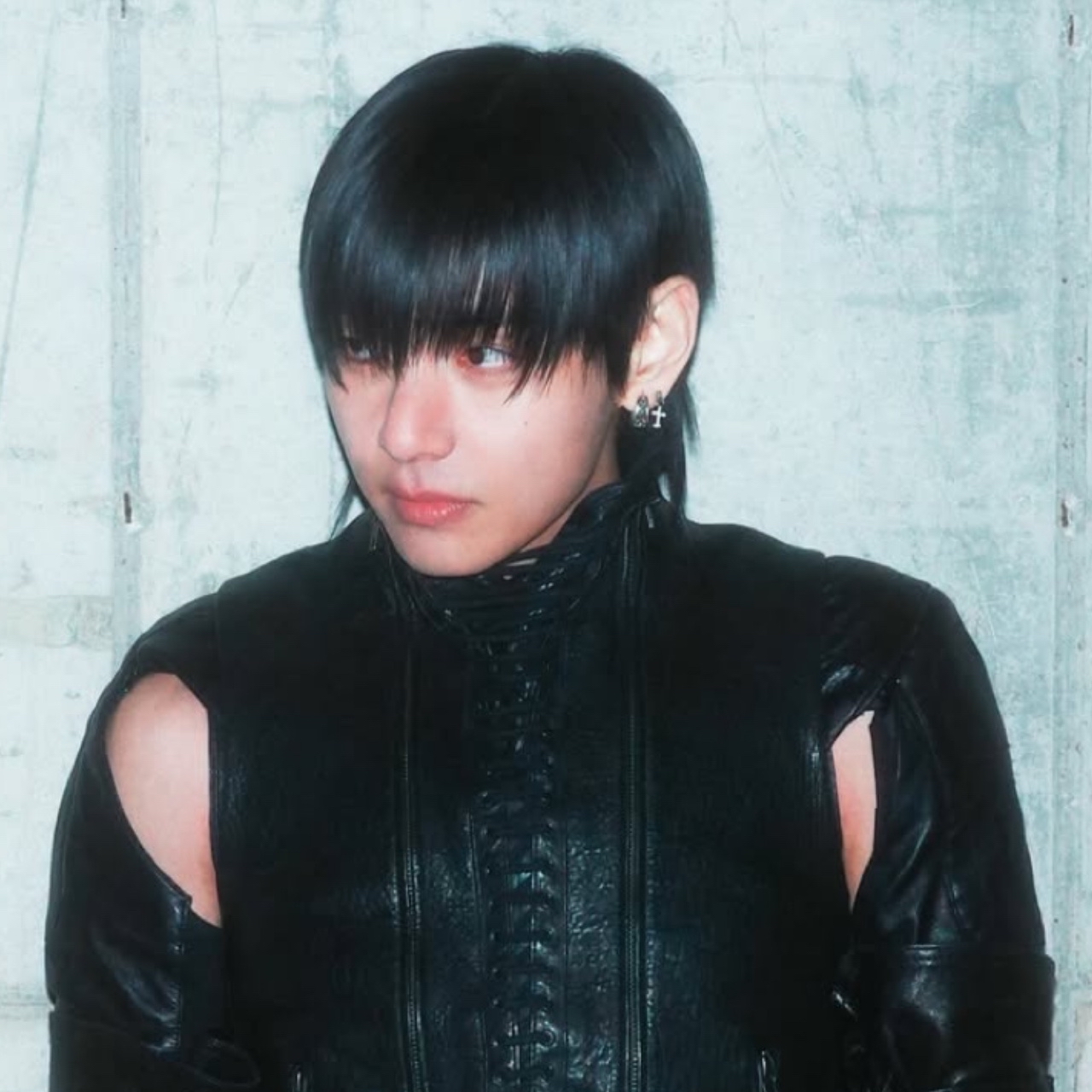 A moment captured by V (BTS)'s fan