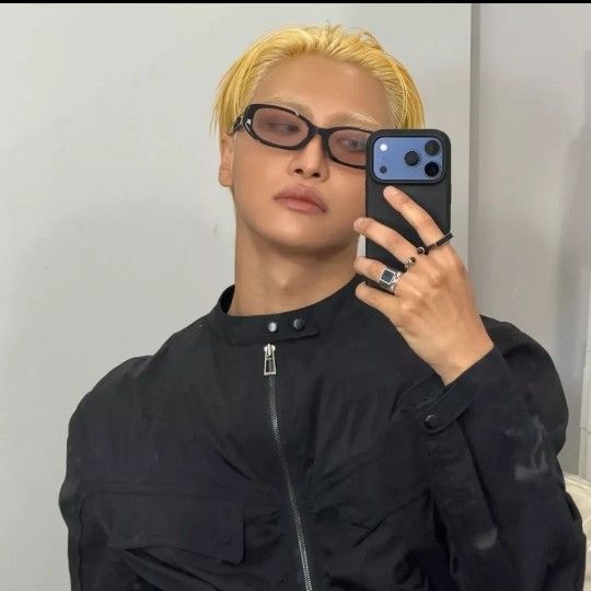에이티즈의 비하인드 컷