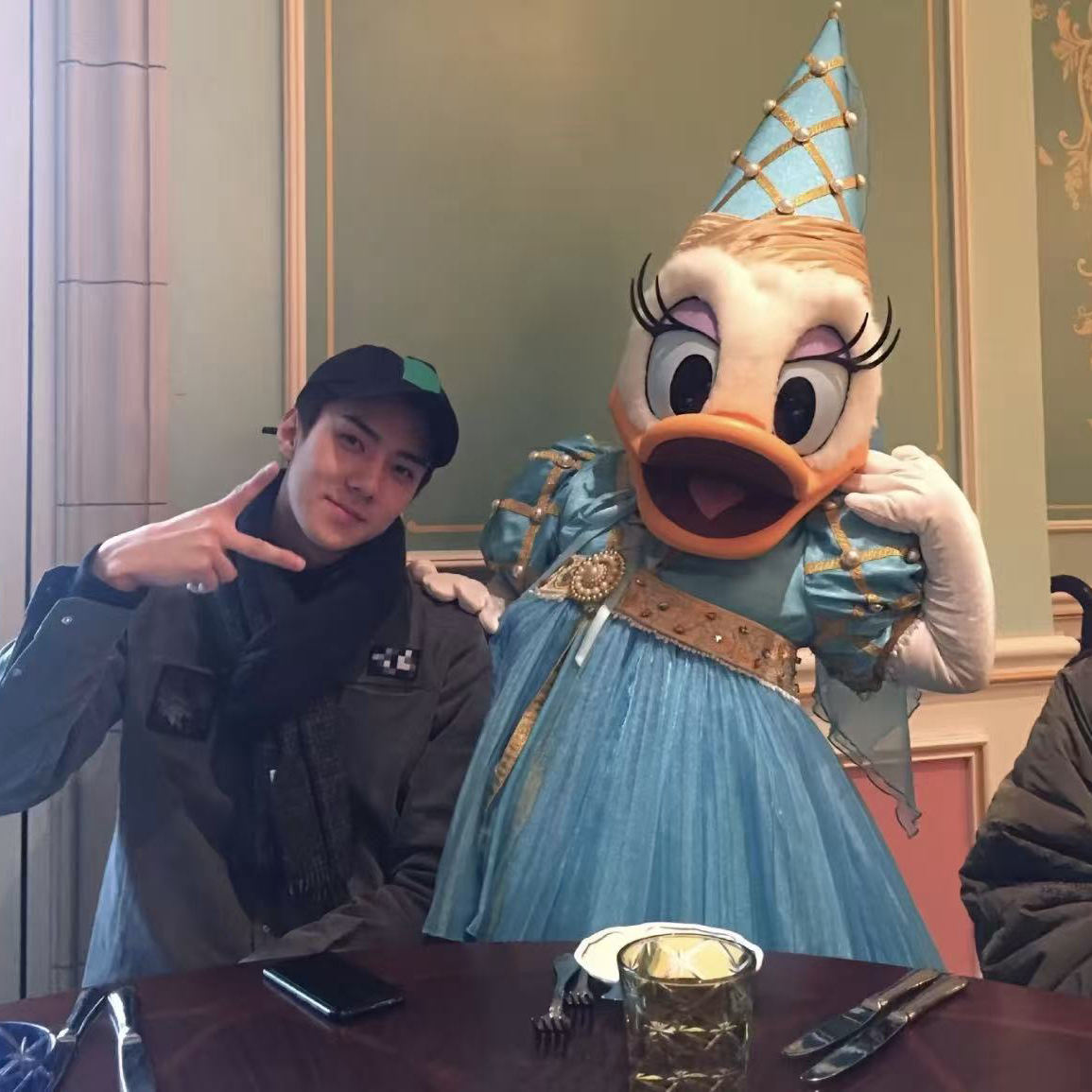 世勳 (EXO)的最新照片