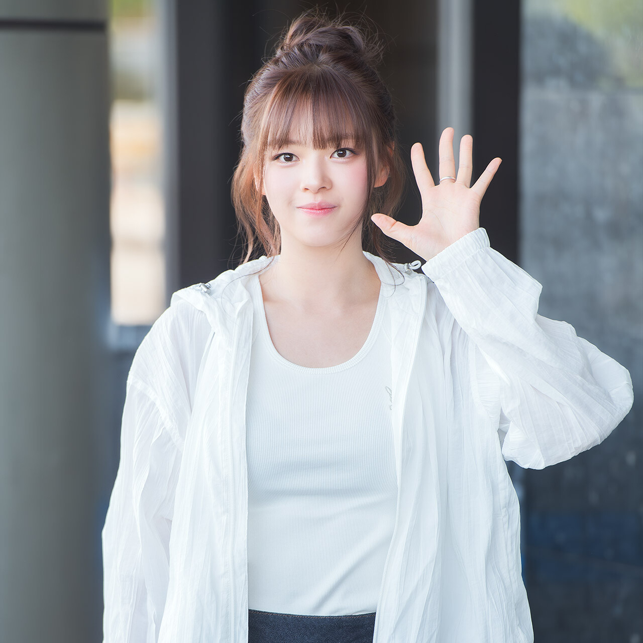 Behind-the-scenes cut of Jeongyeon (TWICE)