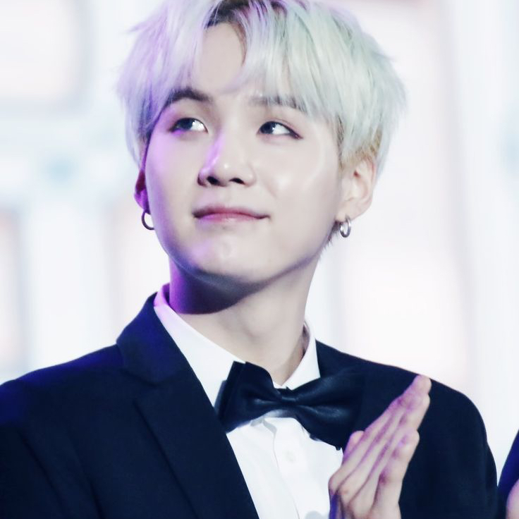 SUGA (BTS)の最近の活動写真