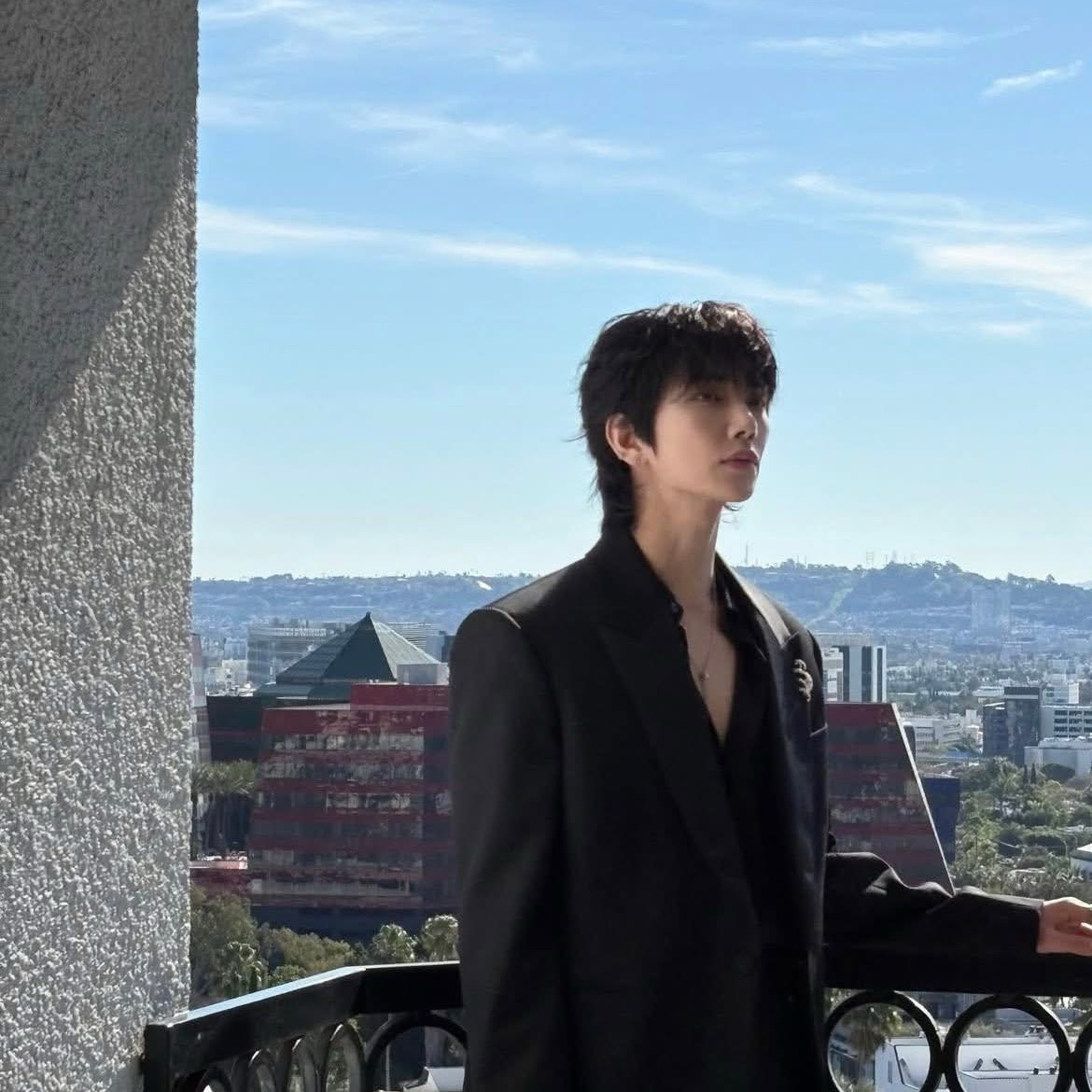 Recent activity shot of Joshua (SEVENTEEN)