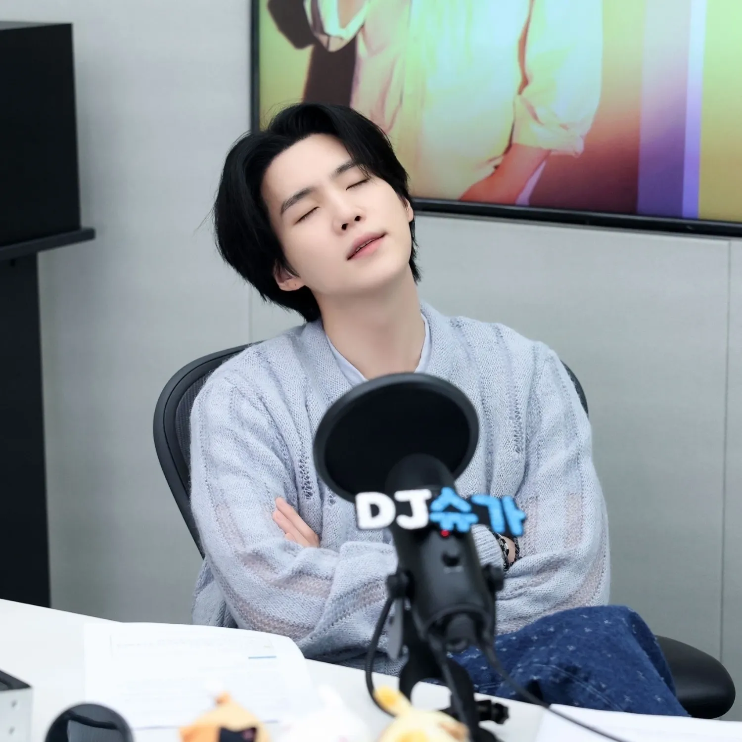 Behind-the-scenes cut of SUGA (BTS)