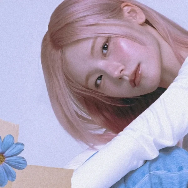 Shining profile picture of Yeji (ITZY) on today's Choeaedol