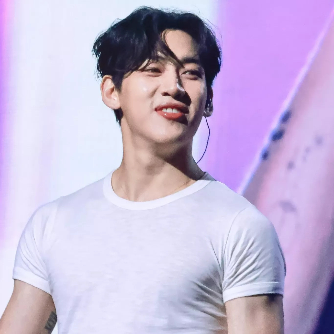 Latest photo of Bambam (GOT7)