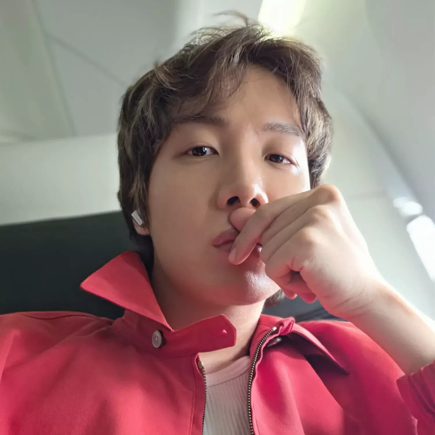 Potret di balik layar j-hope (BTS)