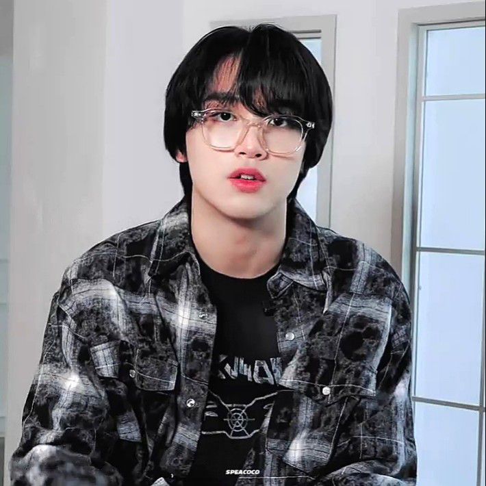 Latest photo of Haechan (NCT 127, NCT DREAM)