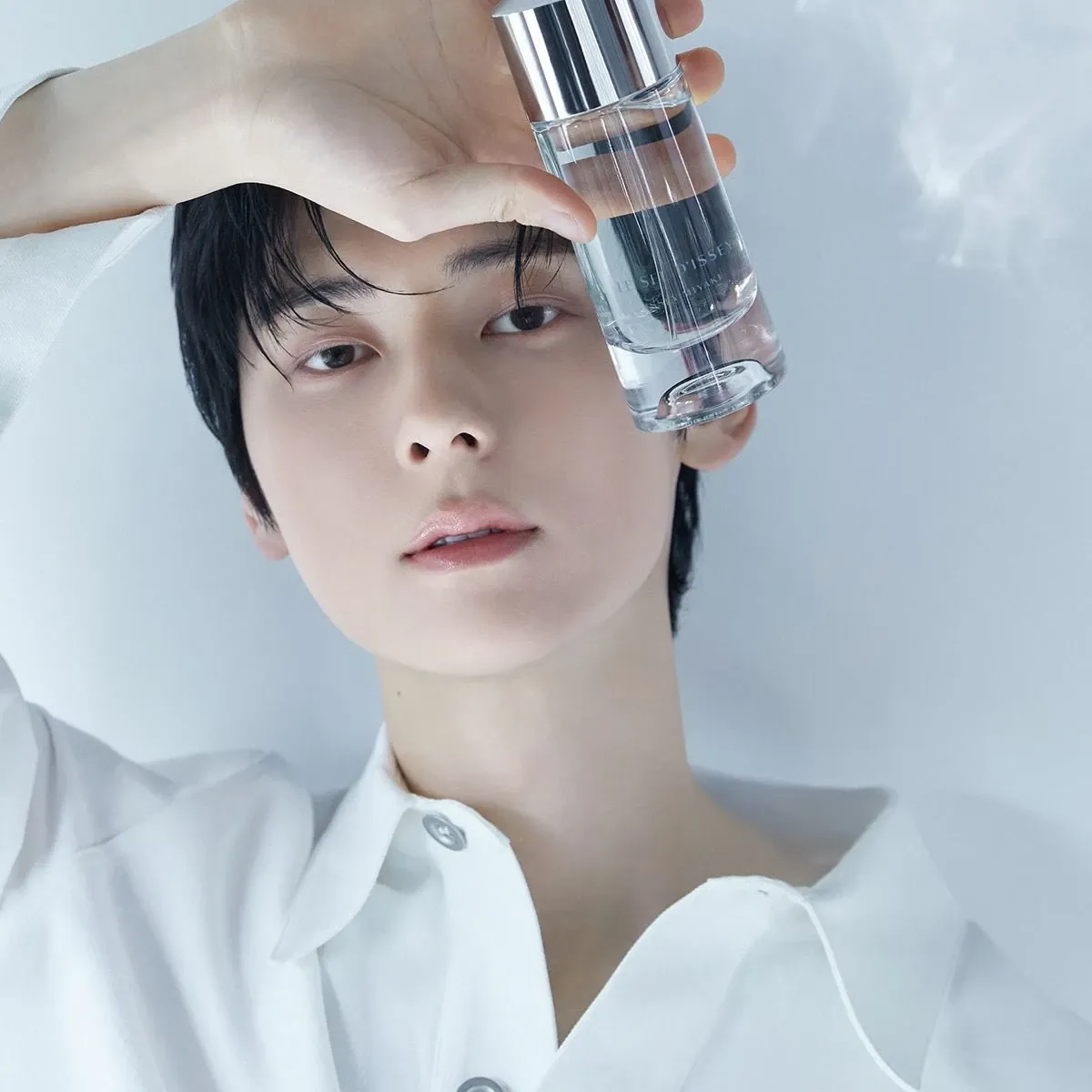 황민현의 비하인드 컷